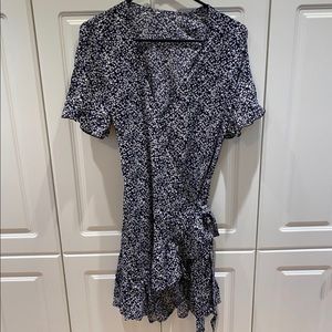 Navy Floral Wrap Dress. Brand new, never worn. Size small.